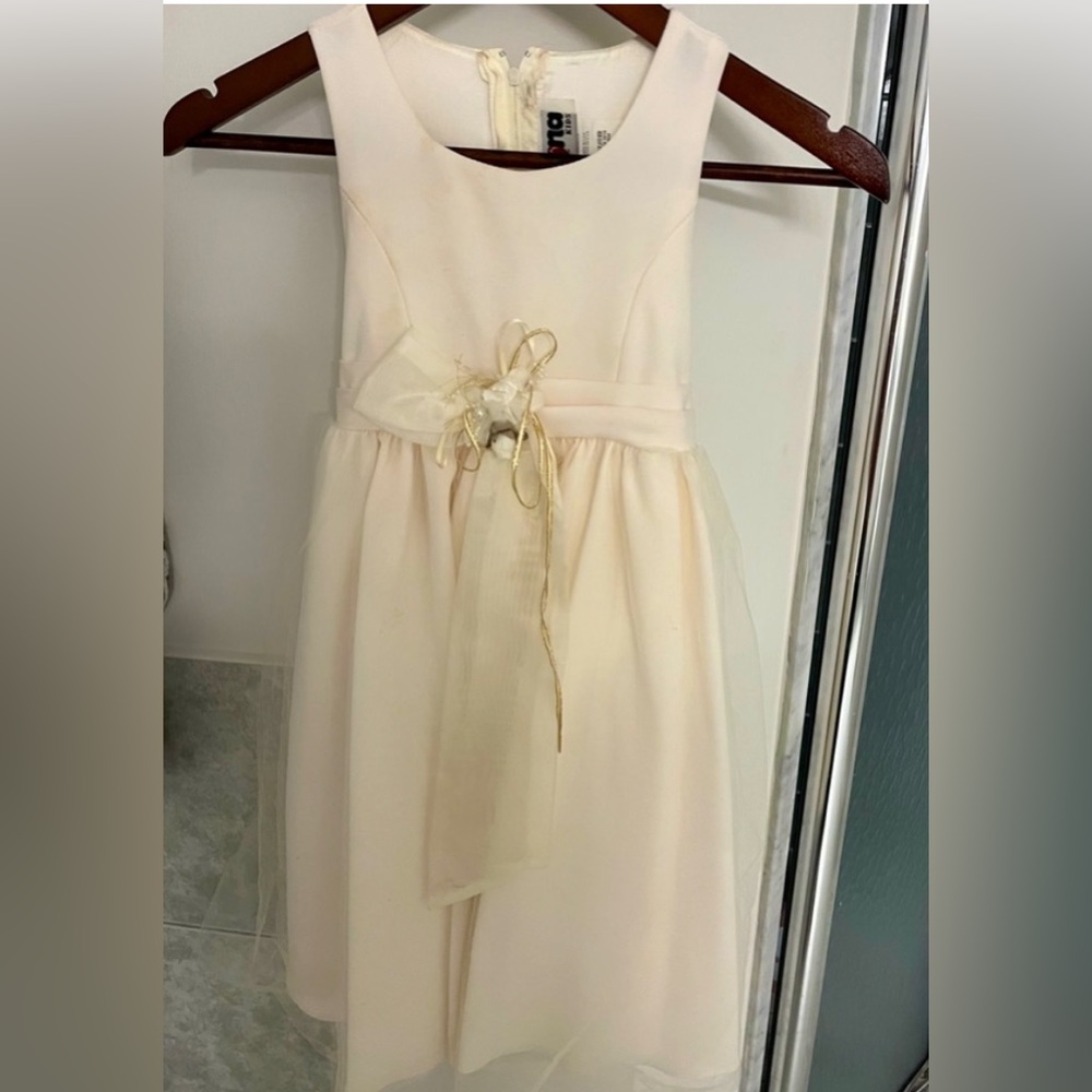 WHITE FORMAL DRESS GIRLS SIZE 5T